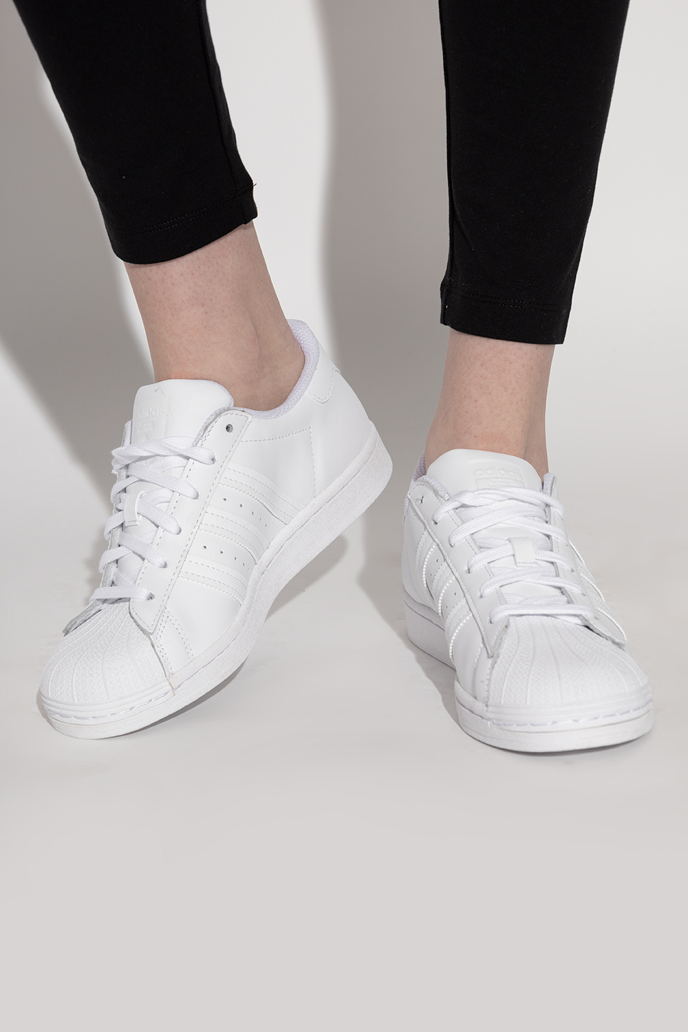 Adidas superstar womens indonesia hotsell